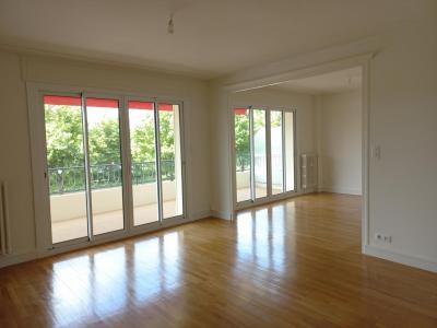 photo For rent Apartment VICHY 03