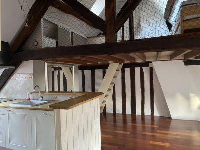 For rent Apartment SENLIS  60