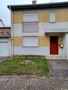 For rent House BAINS-LES-BAINS  88