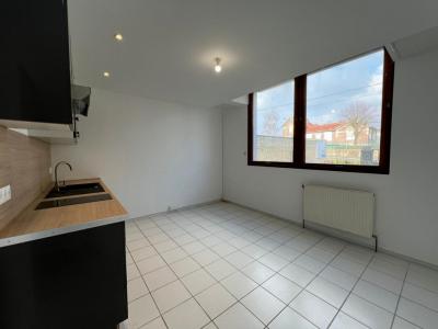 Location Appartement 2 pices SAINT-QUENTIN 02100