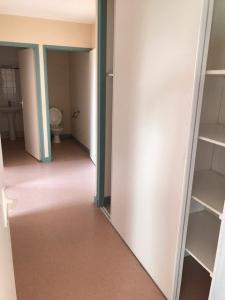 Location Appartement COMMENTRY 