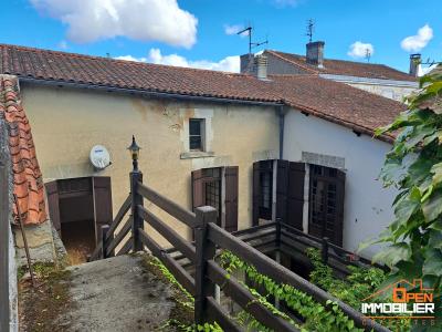 For sale House BARBEZIEUX-SAINT-HILAIRE  16