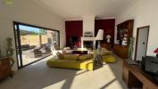House HOUDAN 