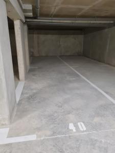 photo For rent Parking BRIGNOLES 83