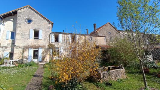 For sale House GEMOZAC  17