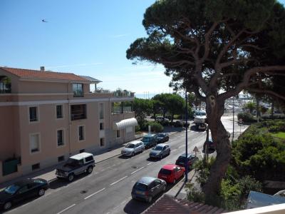 Location Appartement HYERES 83400