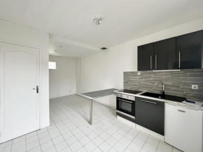 photo For rent House HERMES 60
