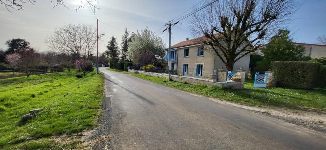 Vente Maison VILHONNEUR 16220