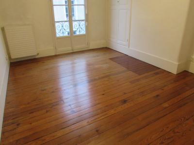 photo For rent Apartment FLECHE 72