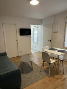 photo For rent Apartment TROYES 10