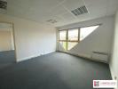 For rent Box office Montgermont  35760 60 m2