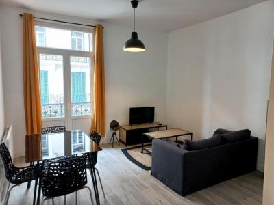 photo For rent Apartment VICHY 03