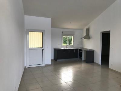 Location Appartement 3 pices SAINT-PHILIPPE 97442