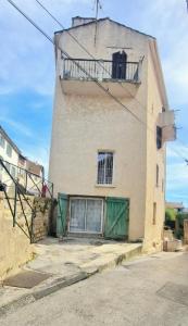 For sale Apartment building CARNOULES  83