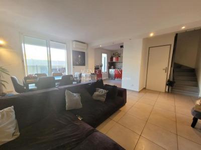 Vente Appartement 5 pices MUY 83490