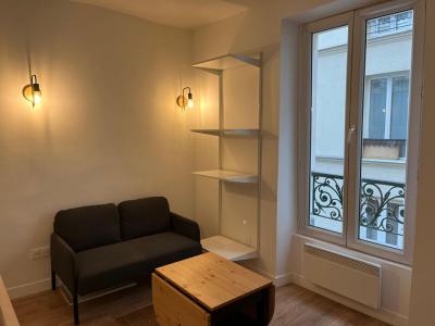 photo For rent Apartment PARIS-18EME-ARRONDISSEMENT 75