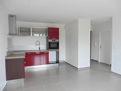 photo For rent Apartment POULX 30