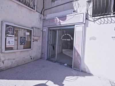 Vente Commerce SAINT-MITRE-LES-REMPARTS  13