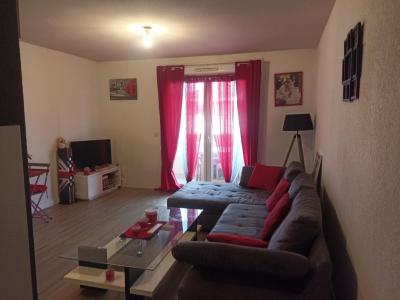 For sale Apartment LONS  64