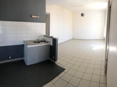 Location Appartement CERIZAY  79