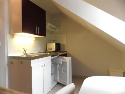 For rent Apartment BOURGES  18