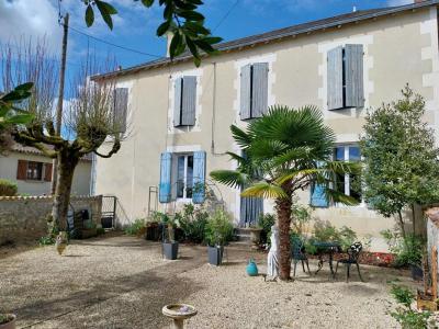 Vente Maison 4 pièces CIVRAY 86400