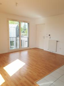 For rent Apartment SAINTE-GENEVIEVE-DES-BOIS  91