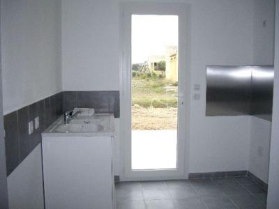 For rent House PEYRIAC-DE-MER  11