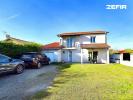For sale House Mions  69780 124 m2 5 rooms