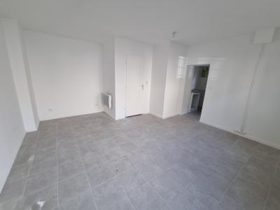 Location Appartement MARSEILLE-15EME-ARRONDISSEMENT 13015