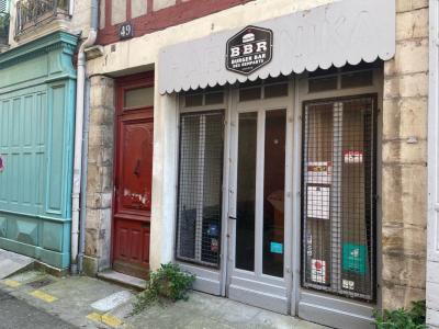 photo For rent Commercial office BAYONNE 64