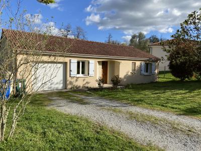 photo For rent House SAINT-JUST-LE-MARTEL 87