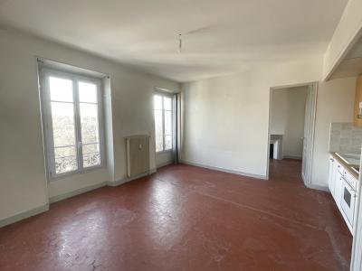 photo For rent Apartment BEAURECUEIL 13