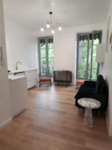 photo For rent Apartment NIMES 30