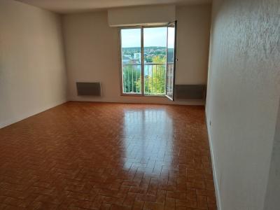 Location Appartement CHARLEVILLE-MEZIERES  08