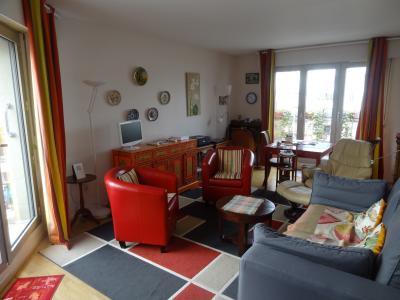 For rent Apartment COURBEVOIE  92