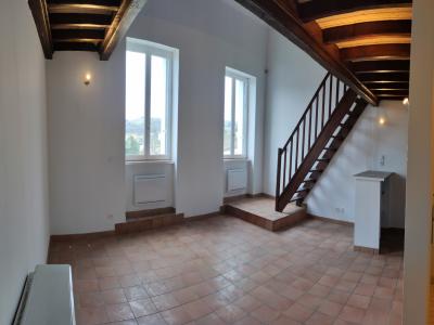 For rent Apartment BUSSIERES  42