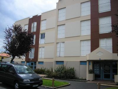 For rent Apartment MAY-SUR-EVRE  49
