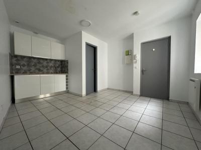 Location Appartement BAYONNE  64