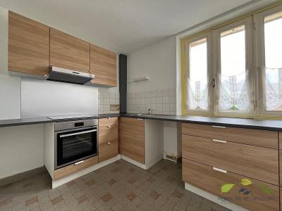 photo For rent Apartment SAINT-LEONARD-DE-NOBLAT 87