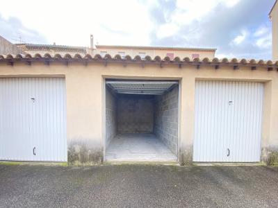 Location Parking SORGUES  84