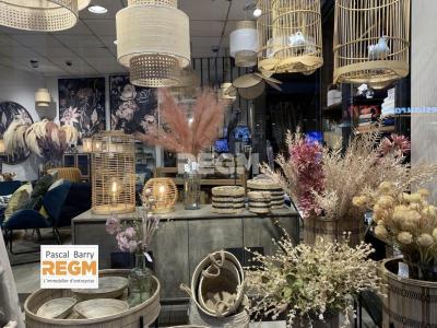 Vente Commerce FONTAINEBLEAU 77300