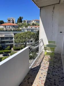 Location Appartement NICE CIMIEZ