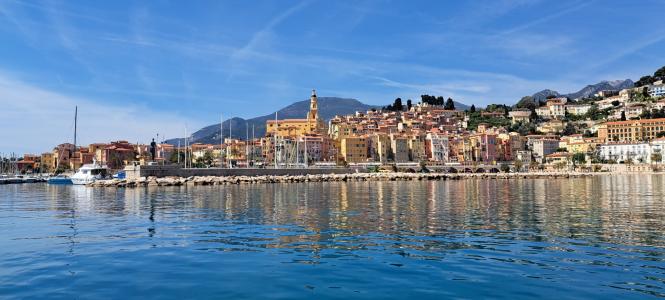 For rent Apartment MENTON  06