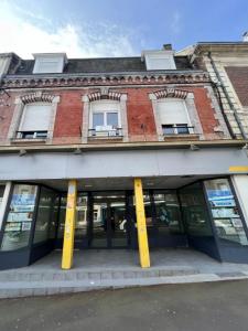 For rent Commercial office SAINT-QUENTIN  02