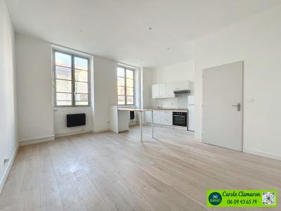 Location Appartement NIMES  30