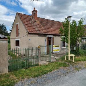 For sale Prestigious house SAINT-AUBIN-SUR-LOIRE  71