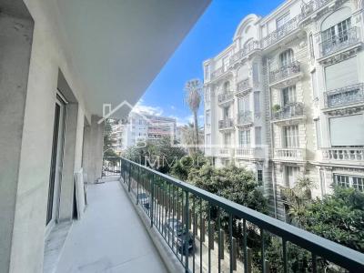 For sale Apartment NICE LIBARATION