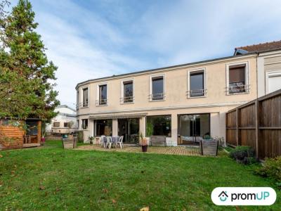 Vente Maison 8 pièces GRAVIGNY 27930
