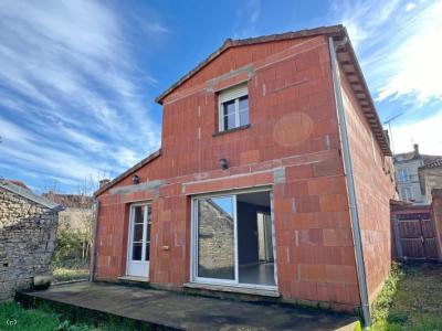 For sale House RUFFEC  16